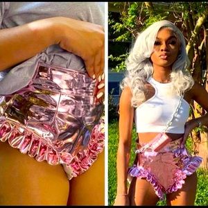 Cute pink ruffle shorts